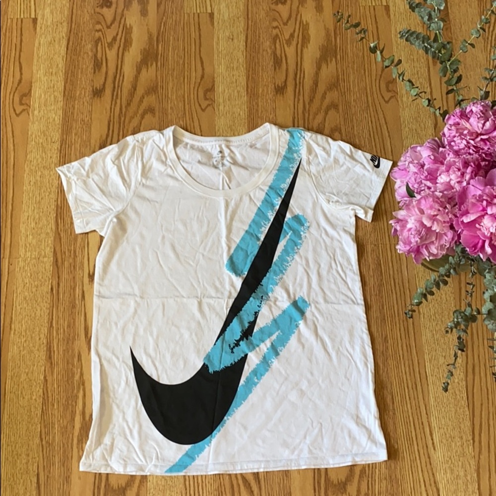 ❤️ Nike loose fit tee